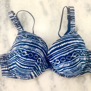 Cacique Navy and White Patterned Bra
